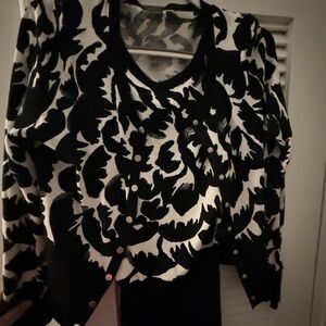 White House Black Market Black and White Floral Two piece tank and cardigan set